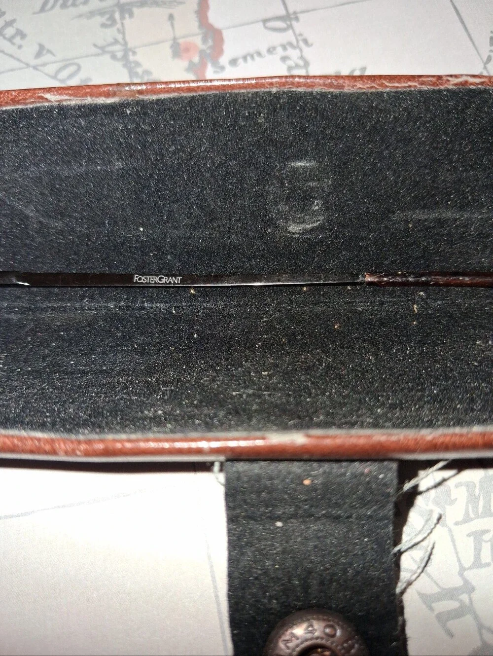 Foster Grant Micro Readers With Case